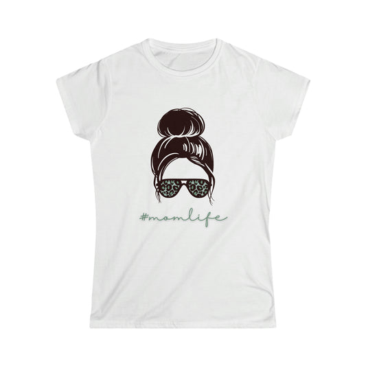 Mom life Tee